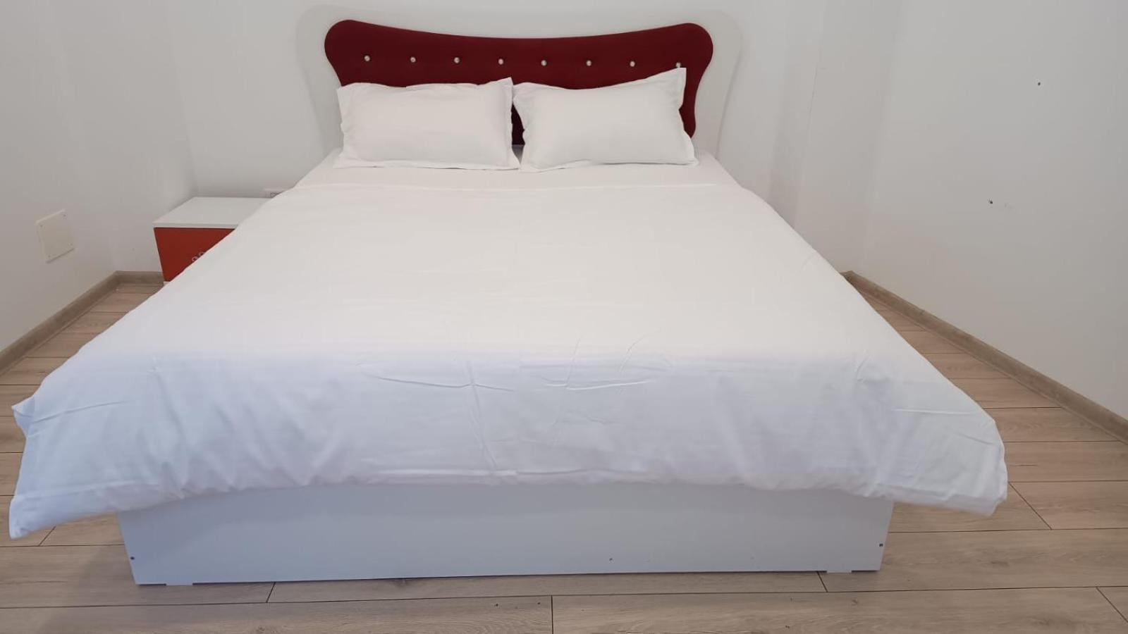 Cazan House Hostel Boekarest Buitenkant foto